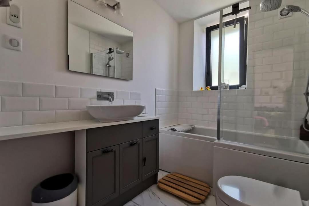 Gite Du Moulin Toucan Berneuil  Εξωτερικό φωτογραφία